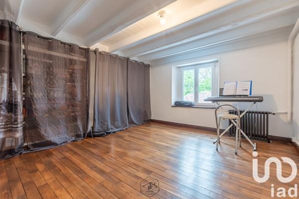 Maison de village 8 pièces de 230 m² à Villers-la-Montagne (54920)