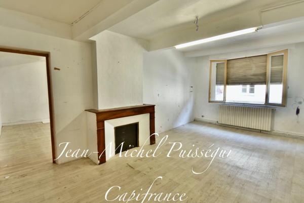 Immeuble 5 Appartements et Commerce à Vendre SAINT GAUDENS (31)