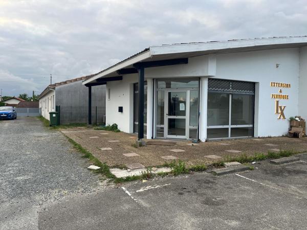 Sortie RN89, proche de commerces