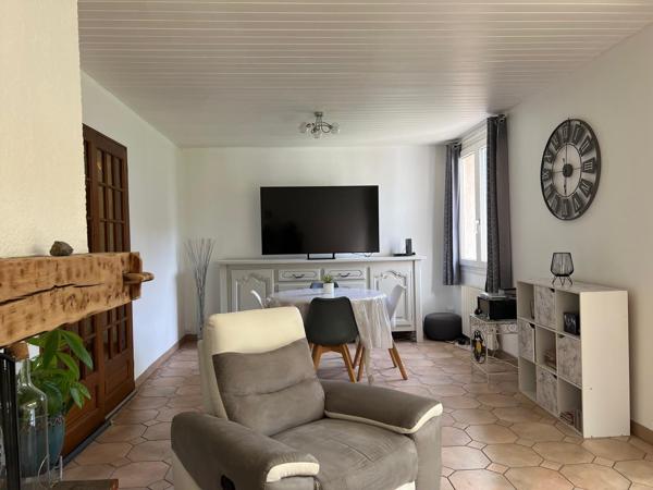 A vendre maison de plein proche tous commerce