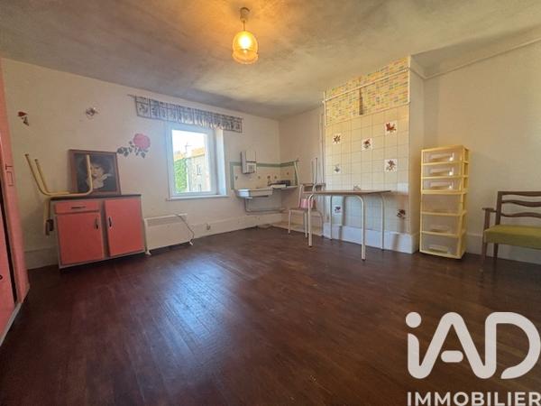 Maison à vendre 8 pièces 204 m² La Vôge-les-Bains
