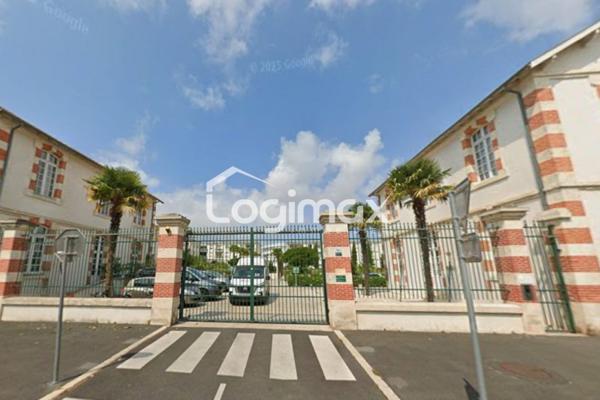 Vente garage La rochelle, 15m² 50 000 € garage