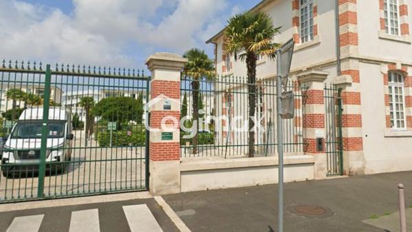 Vente garage La rochelle, 15m² 50 000 € garage