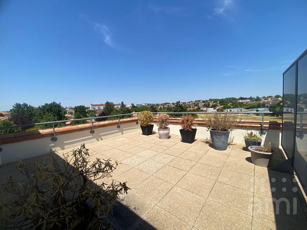 Appartement Niort 5 pièces - NIORT