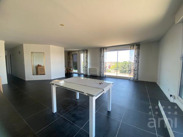 Appartement Niort 5 pièces - NIORT
