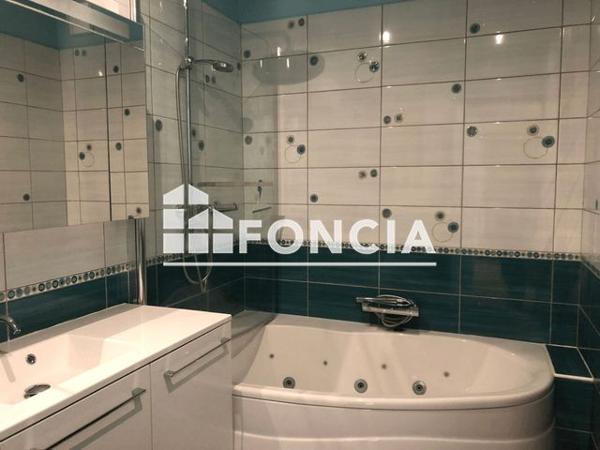 Location Appartement 3 pièces 74.32 m² - 6 RUE SAMUEL BOCHARD Caen 14000