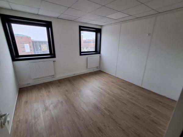 Bureau à louer à Évry-Courcouronnes (91000)