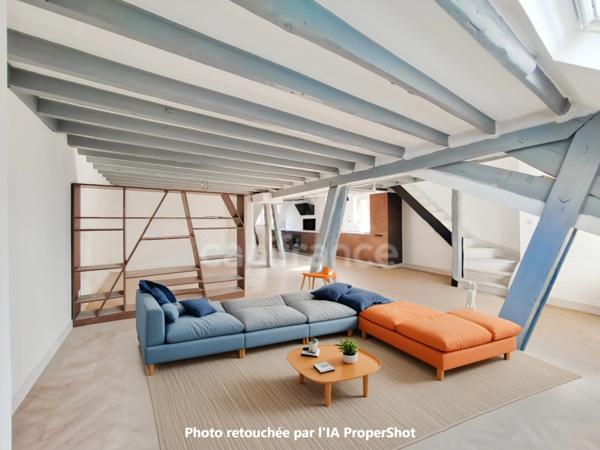 Appartement atypique de 4 pièces 100 m² en hypercentre Chalon-sur-Saône (71)