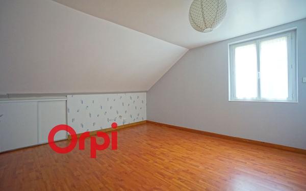 Appartement à louer    1 pièce •  Bernay