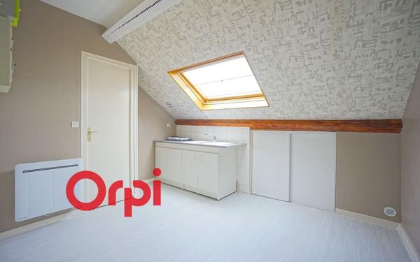 Appartement à louer    1 pièce •  Bernay