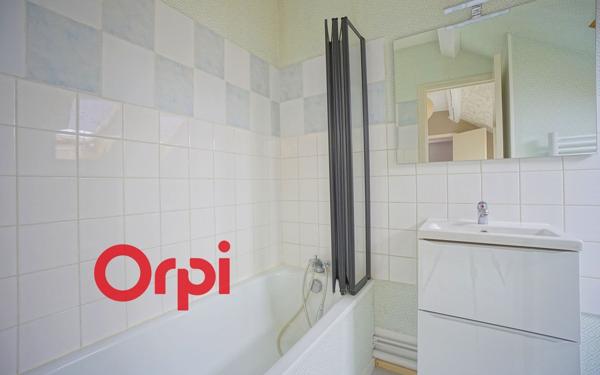 Appartement à louer    1 pièce •  Bernay