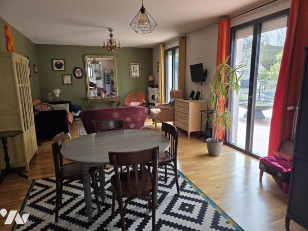 Château-Gontier proche centre-ville, maison 173m² habitables, avec jardin.