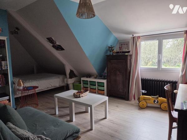 Château-Gontier proche centre-ville, maison 173m² habitables, avec jardin.