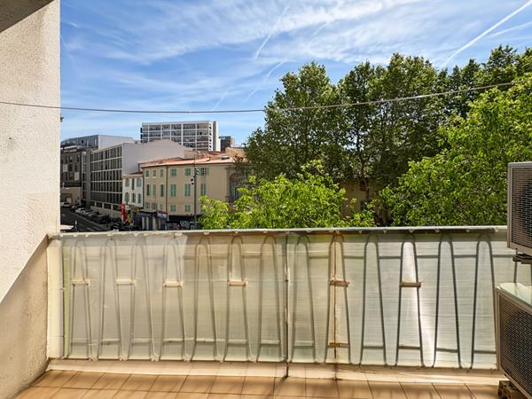 Appartement Marseille 3 pièce(s) 73 m2