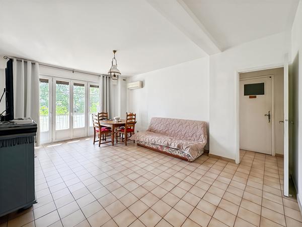 Appartement Marseille 3 pièce(s) 73 m2