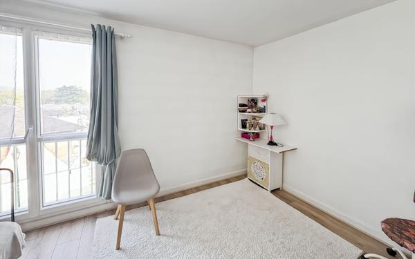 Appartement à vendre    5 pièces • 92 m2 Draveil