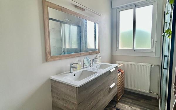 Maison à vendre    3 pièces •  La Rochefoucauld