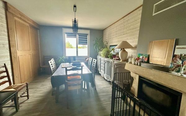 Maison à vendre    3 pièces •  La Rochefoucauld