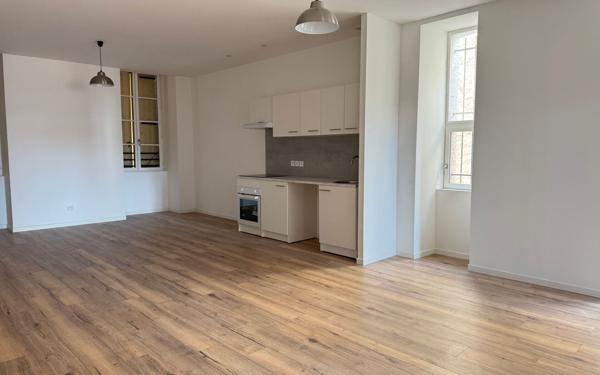 Appartement à louer    2 pièces • 61 m2 Mazamet