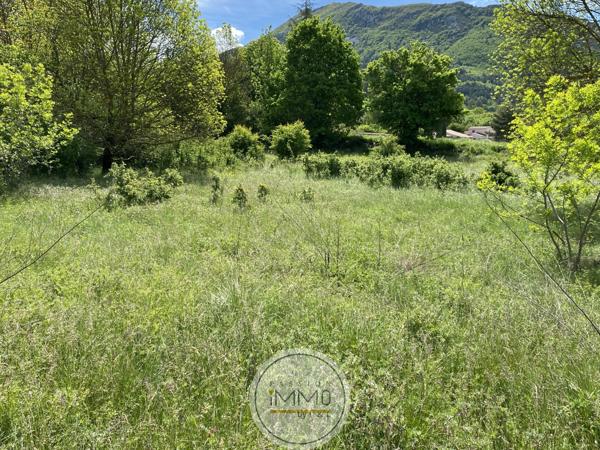 Terrain 1440 m²