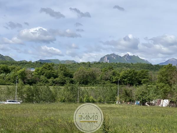 Terrain 1440 m²