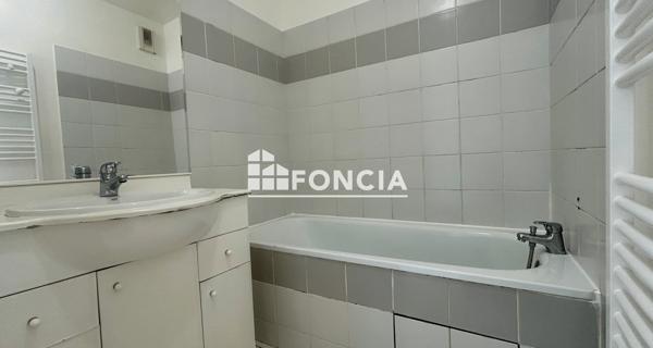 Location Appartement 2 pièces 54.46 m² - Carcassonne 11100