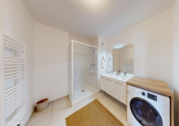 Appartement Chessy 4 pièce(s) 81.8 m2