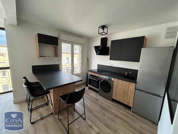 Appartement à louer 3 pièces 55.66m²