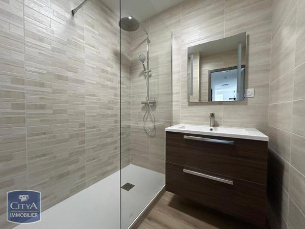 Appartement à louer 3 pièces 55.66m²