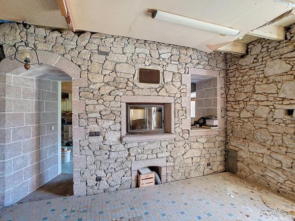 CHARMANTE MAISON DE CAMPAGNE A FORT POTENTIEL