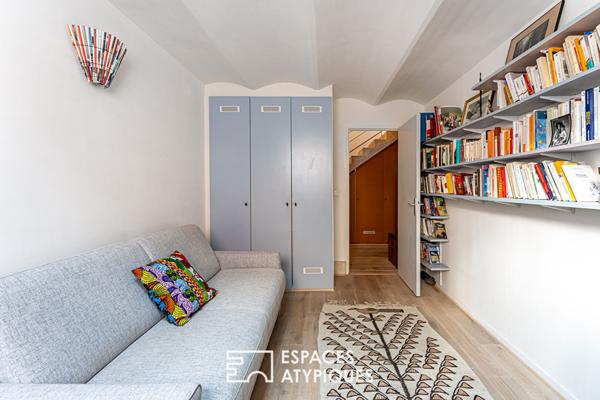 Duplex inversé comme une maison au coeur de Boulogne.