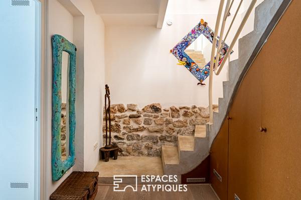 Duplex inversé comme une maison au coeur de Boulogne.