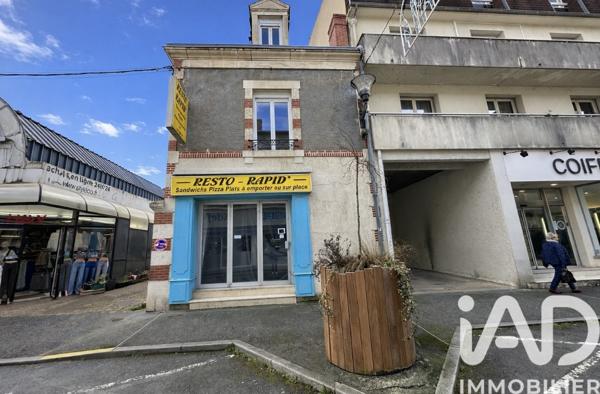 Maison à vendre 3 pièces 85 m² Saint-Amand-Montrond