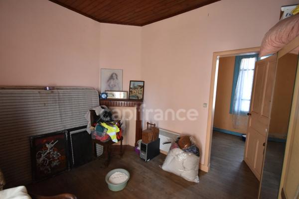 LA BARRE DE MONTS / FROMENTINE (85) proche île de NOIMOUTIER , VENDEE , Maison à vendre 10 pièces 141 m² 5 chambres, 4 WC , 4 salles d'eau , puits, 850m² 291500€