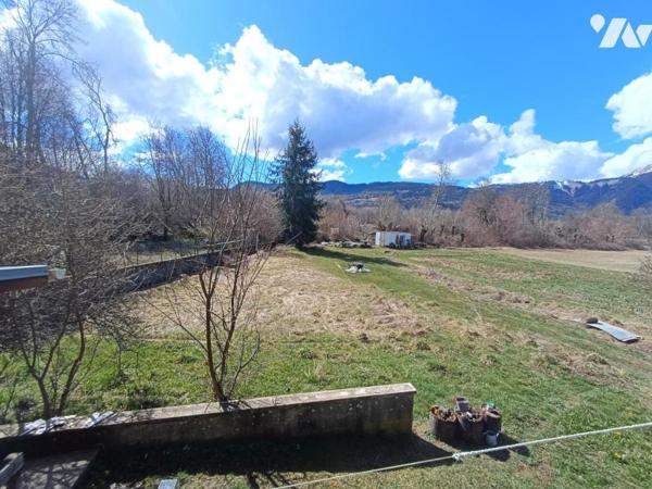 Vente Maison mitoyenne T6 + appartement T3 sur SEYNE