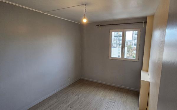 Appartement à vendre    3 pièces • 56,40 m2 Épinay-sur-Seine
