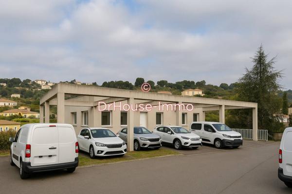 Bureau à vendre 10 pièces de 408 m²