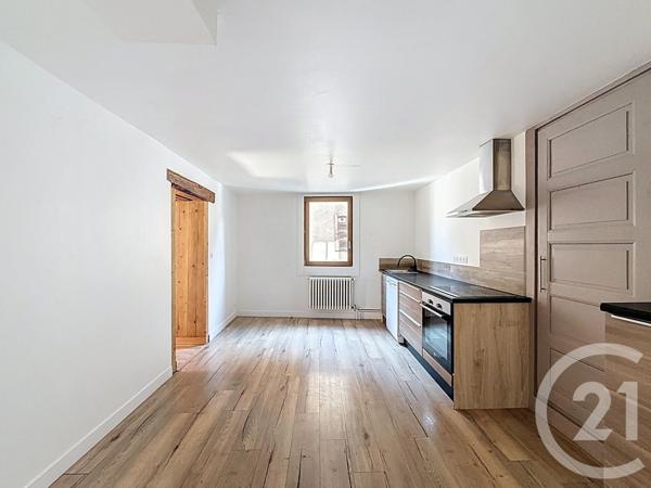 Appartement T5 à vendre  6 pièces - 133 m2 TANINGES - 74