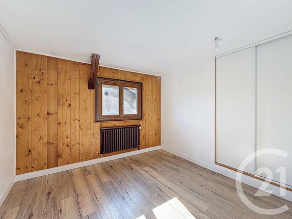 Appartement T5 à vendre  6 pièces - 133 m2 TANINGES - 74