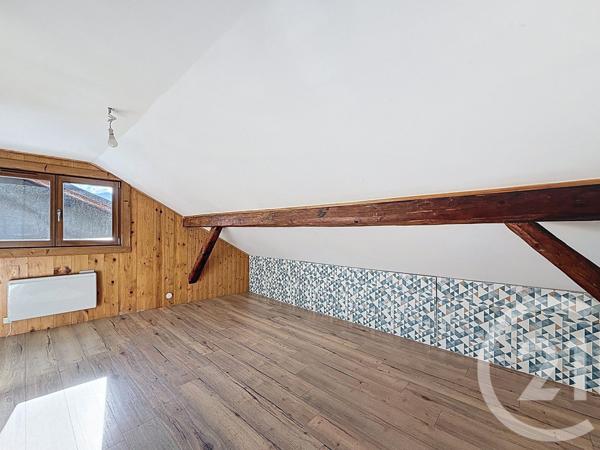 Appartement T5 à vendre  6 pièces - 133 m2 TANINGES - 74