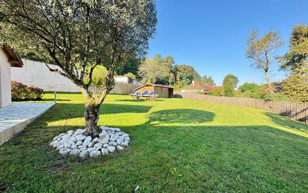 Maison à vendre    5 pièces • 310 m2 Idron