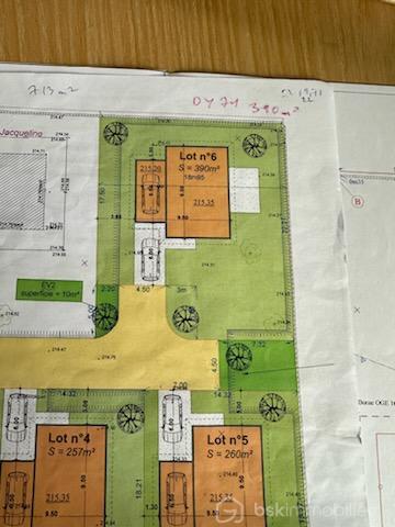 Terrain de 390 m²