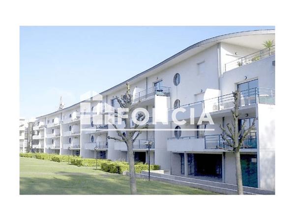 Location Studio 23.25 m² - 12 RUE VAUX DE FOLETIER La Rochelle 17000