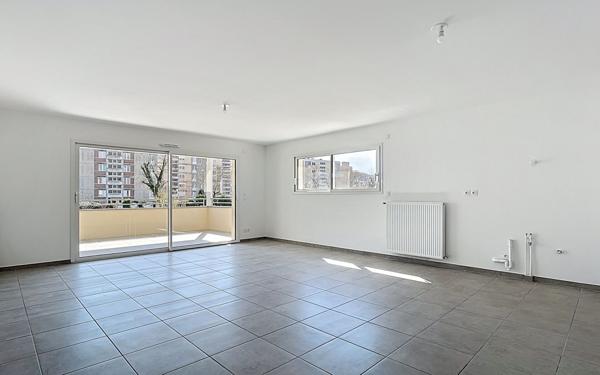 Appartement à vendre    3 pièces • 81,43 m2 Tournon-sur-Rhône