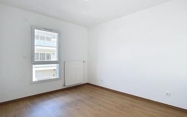 Appartement à vendre    3 pièces • 81,43 m2 Tournon-sur-Rhône