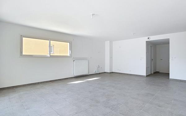 Appartement à vendre    3 pièces • 81,43 m2 Tournon-sur-Rhône
