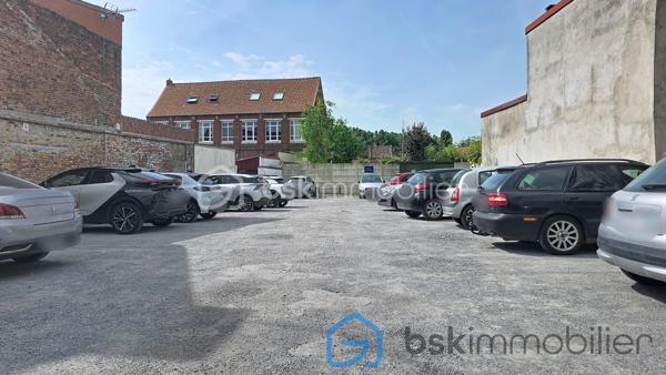 Au cœur de la commune de Marquette en Ostrevant, cette pizzeria clé en main recherche son gérant !!!
- Belle surface commerciale 85 m2
- Matériel complet
- vente sur place ou en livraison 
- Voiture de livraison C3
- Clientèle fidèle sur un rayon de 8 kms
- Parking juste en face de la pizzéria
- ouverte du mardi au dimanche 18h à 21h30
- Pizzaiolo (salarié) capable de gérer 
- cour environ 40 m2
Bilans disponibles sur place
Loyer 680 euros/mois
Taxe foncière 1031 euros