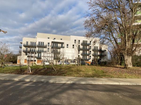 A LOUER - Appartement TYPE 2  HAUTS DE ST AUBIN