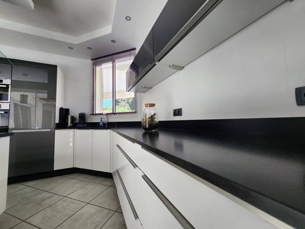 Villa hors lotissement au calme