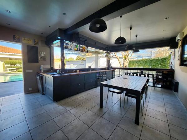 Villa hors lotissement au calme